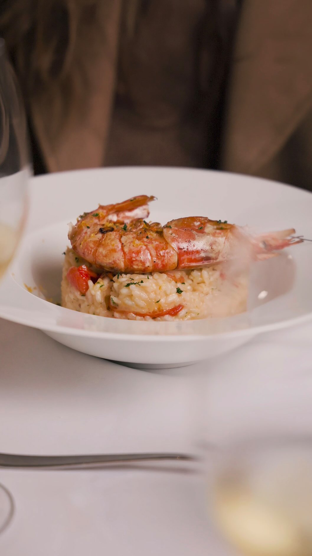 Risotto ai gamberi preparado na estação